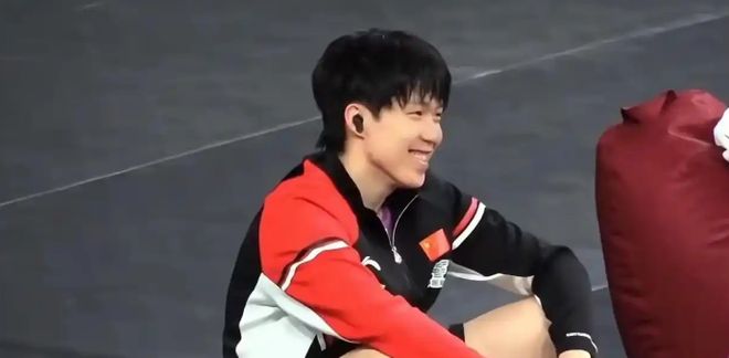 恭喜王楚钦妈妈上任新岗位曝光陈梦计划或打乱